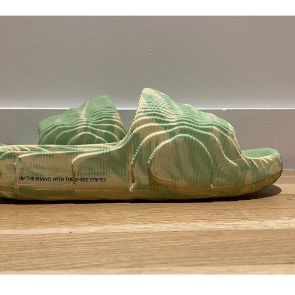 Adidas Adilette 22 Sandals Slides GY1597 main image 10
